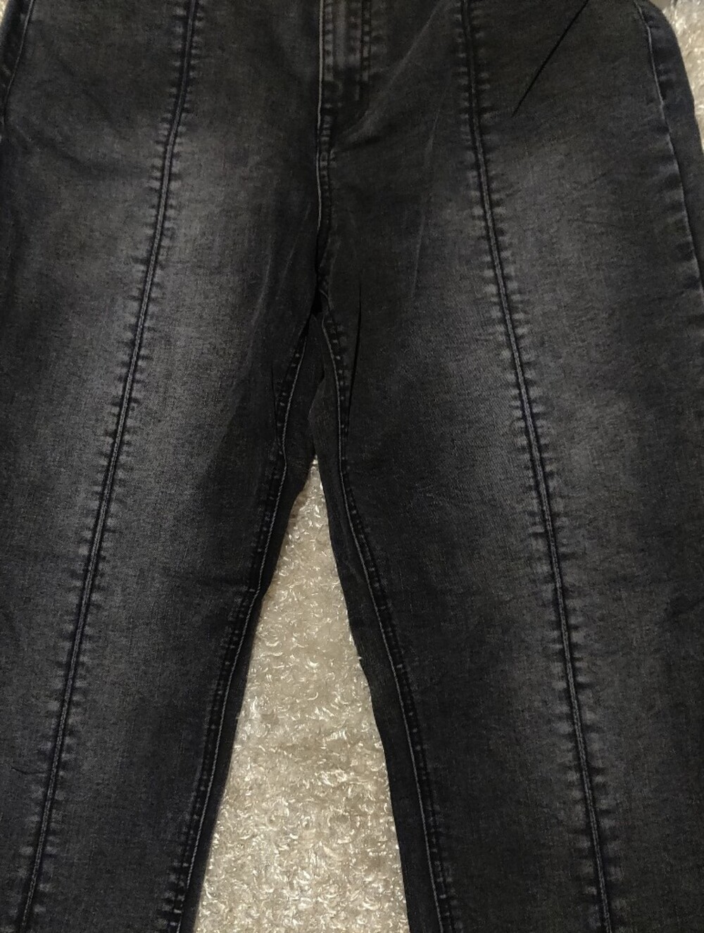 Women's NY&C HW Relaxed JeanHigh-Rise Black Wash Jeans - Picture 9 of 14